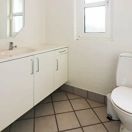 10 Person In Hadsund-by Traum